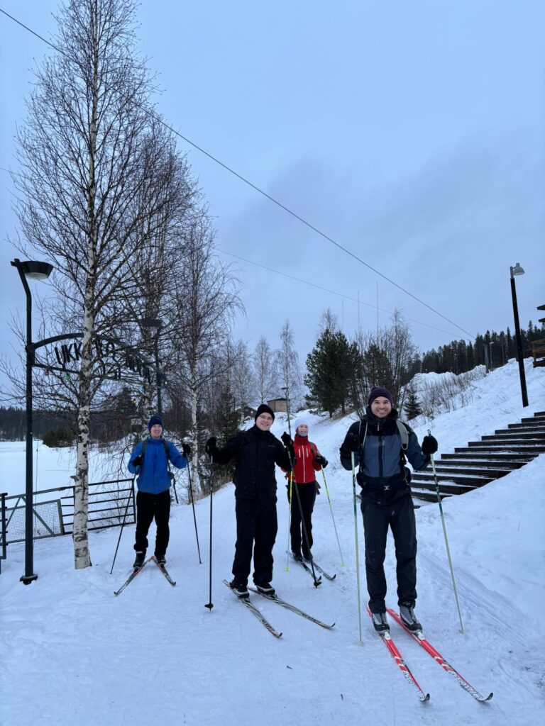 Hydepakki members trying cross-country skiing